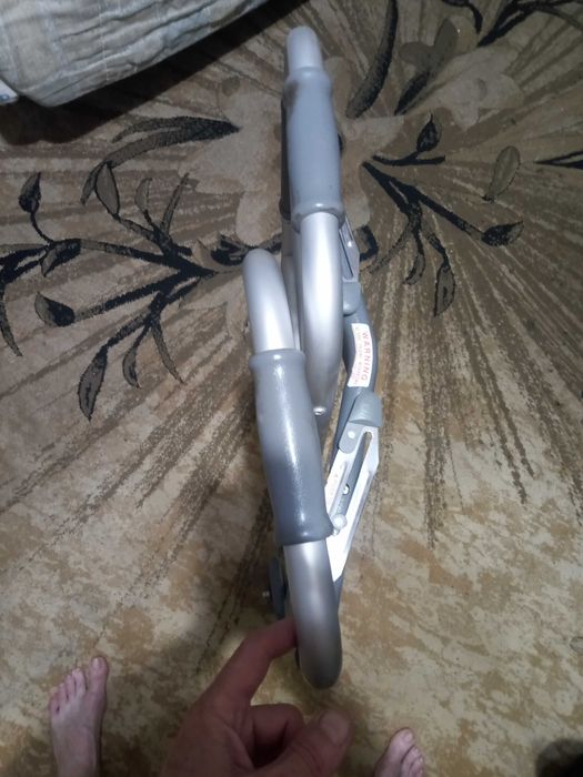 Ходунки інвалідні