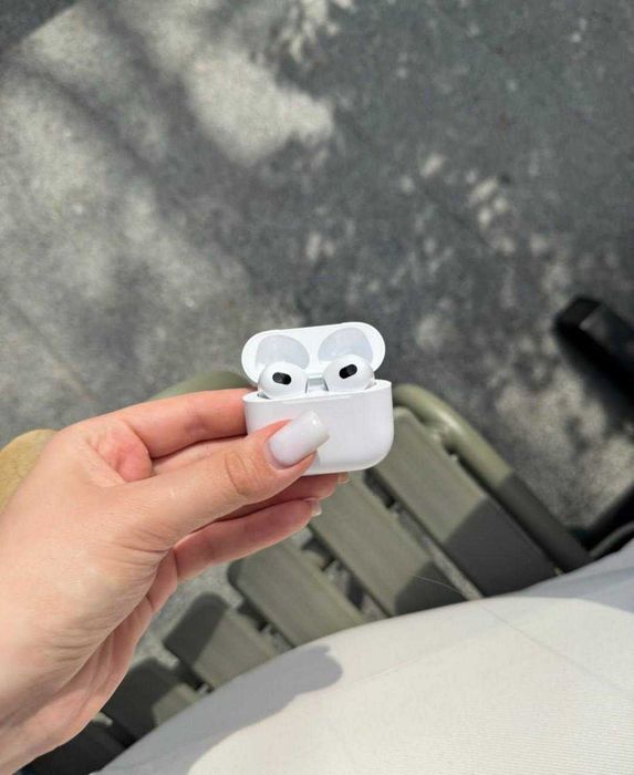 Навушники AirPods 3