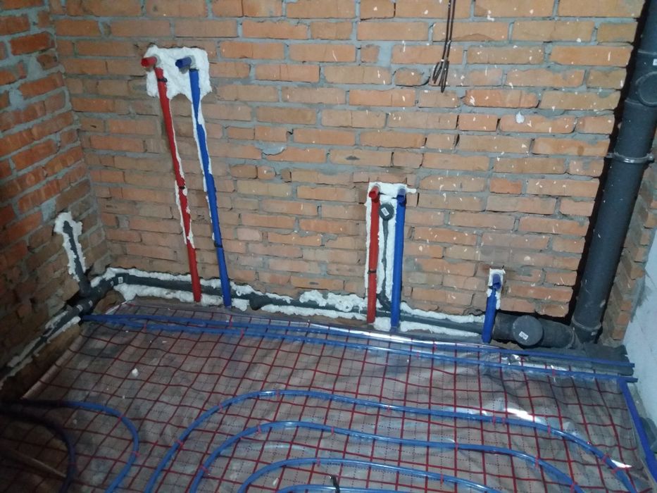 Сантехник послуги