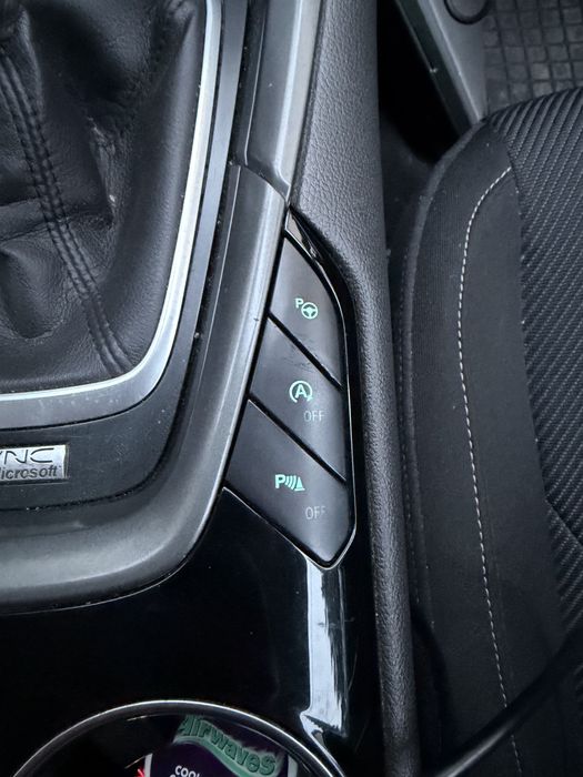 Ford Mondeo Mk5 Titanium sam parkuje 2.0 TDCi 150HP