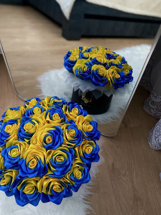 Букет з атласної стрічки
