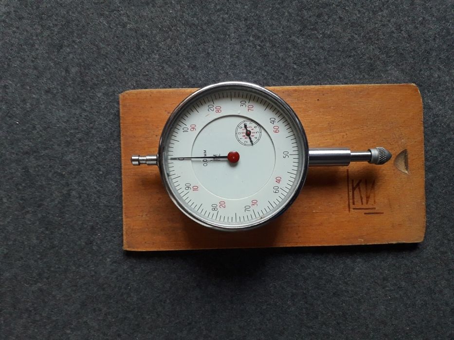 Продам индикатор часового типа