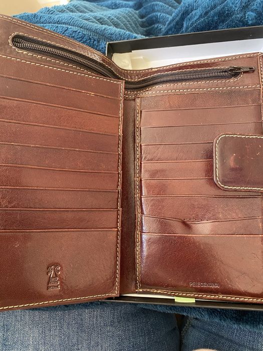 Carteira nova com caixa64176753385859122