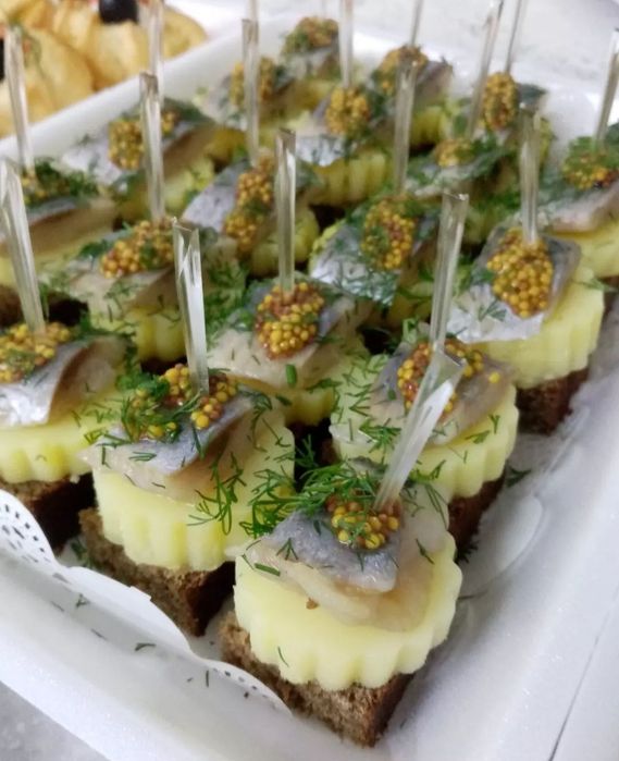 Виїзна кухня, поминальні обіди