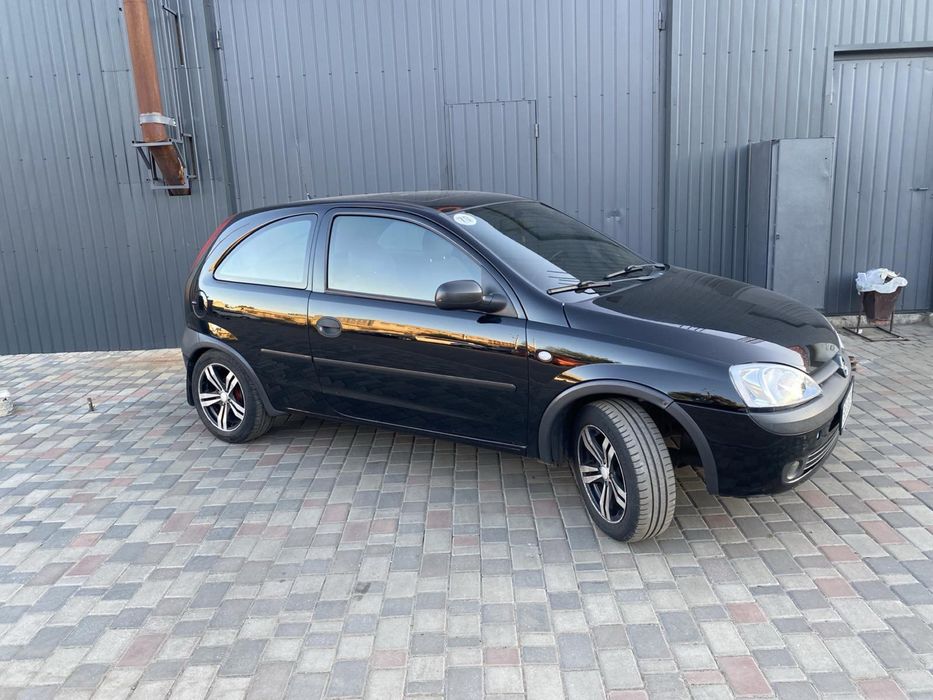 Продам Опель Корса 1,2,2001 року