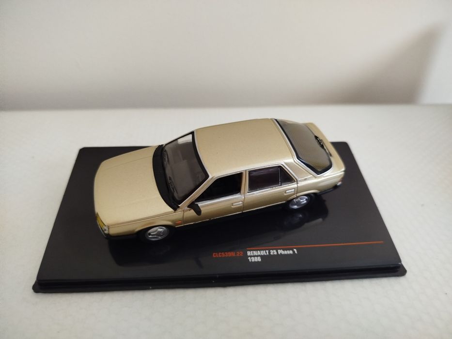 Miniatura Renault 25 Nova 1/43