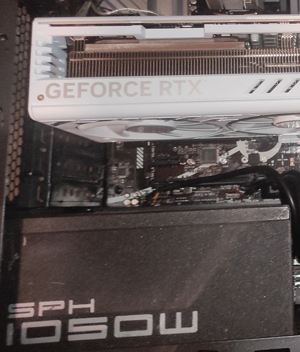 Блок питания Coolermaster 1050w Silent Pro Hybrid