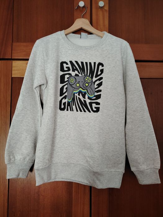 Sweatshirt nova cinzenta da YFK