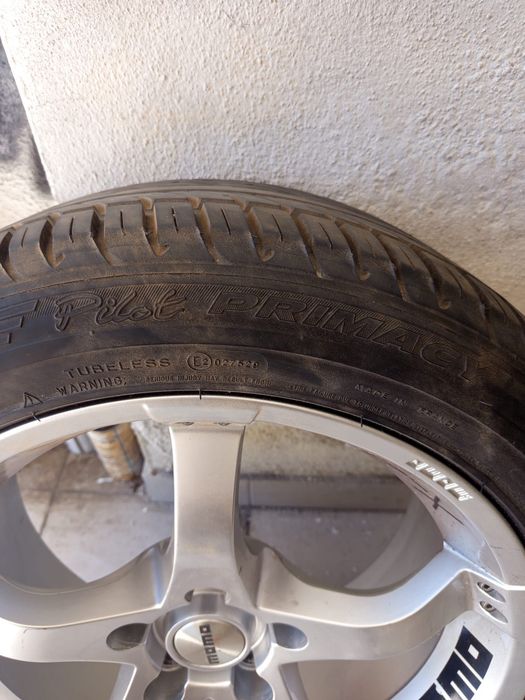 Jantes Momo 5x120 com pneus 245/45/r17