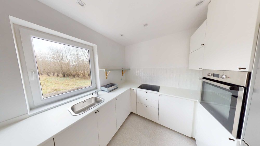 Duży pokój dwuosobowy blisko strefy przemysłowej