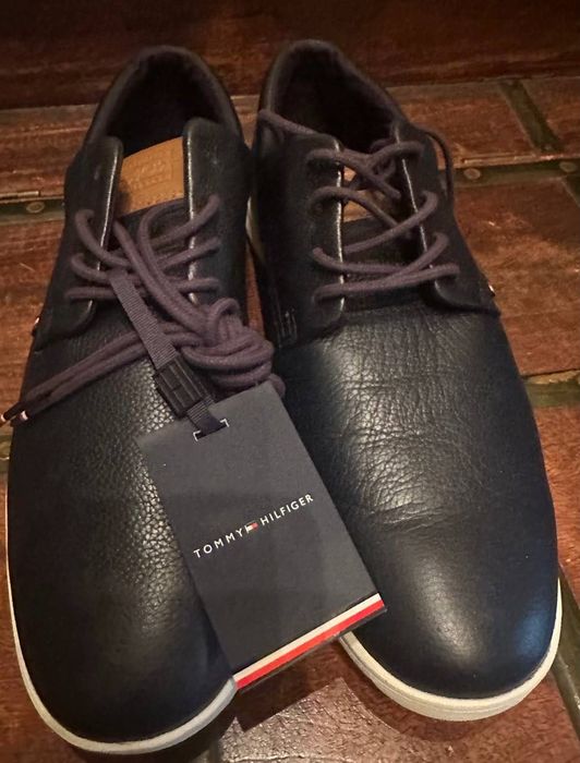 Легкие кожаные Tommy Hilfiger
Туфлі Lightweight