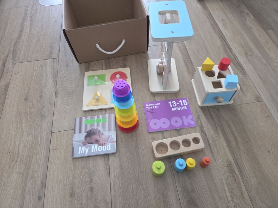 Montessori play box 13-15 miesiecy