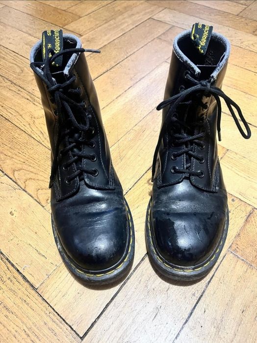 Martensy glany 38