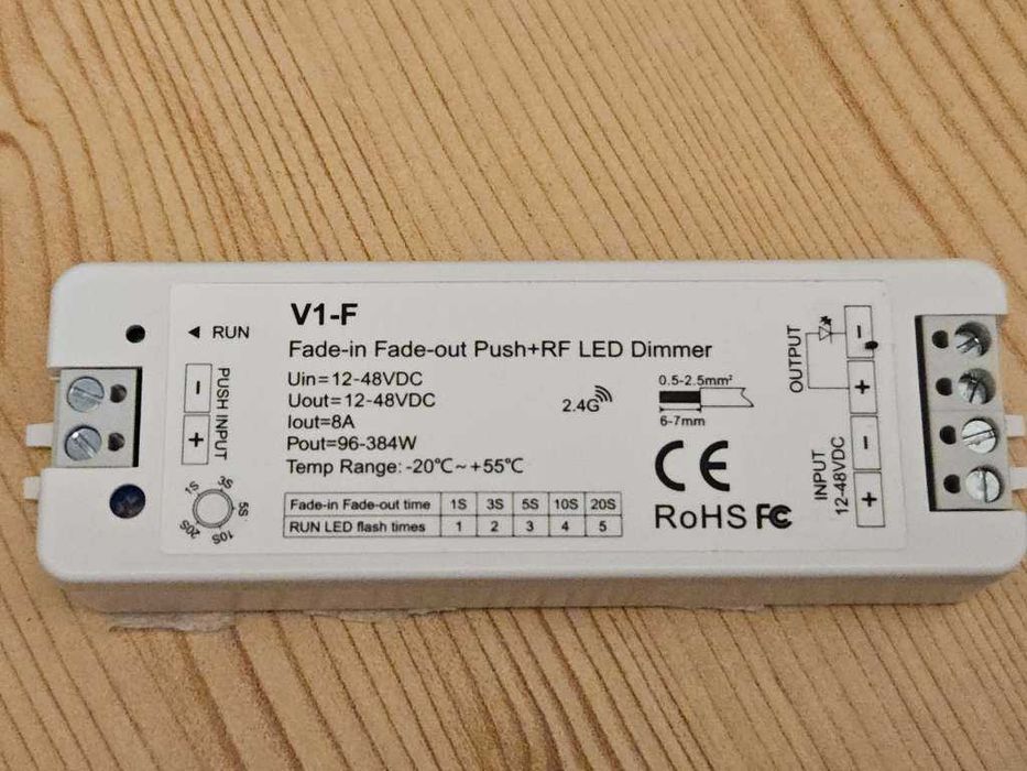 V1-F Ściemniacz instalacji, stopniowe rozjaśnianie i ściemnianie