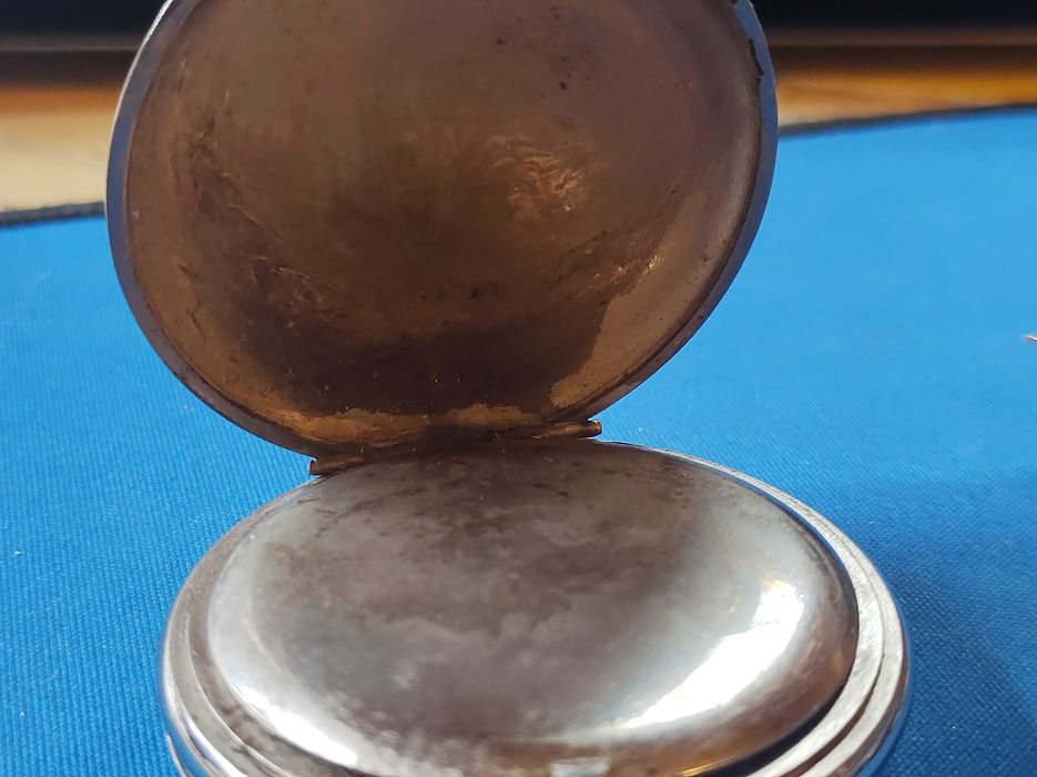 bardzo stary męski zegarek kieszonkowy