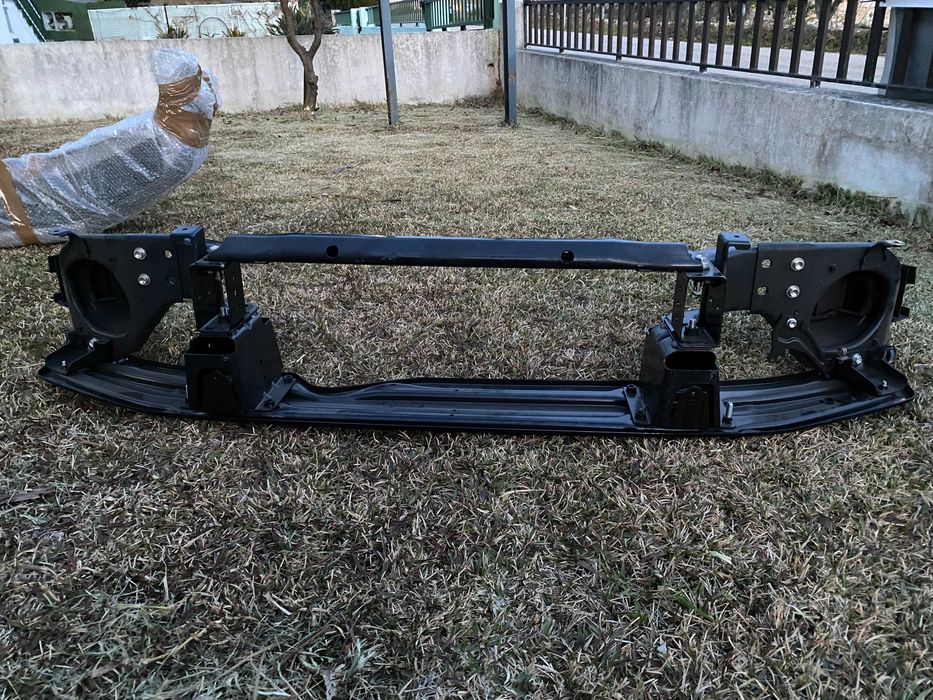 Frente Toyota Land Cruiser HZJ