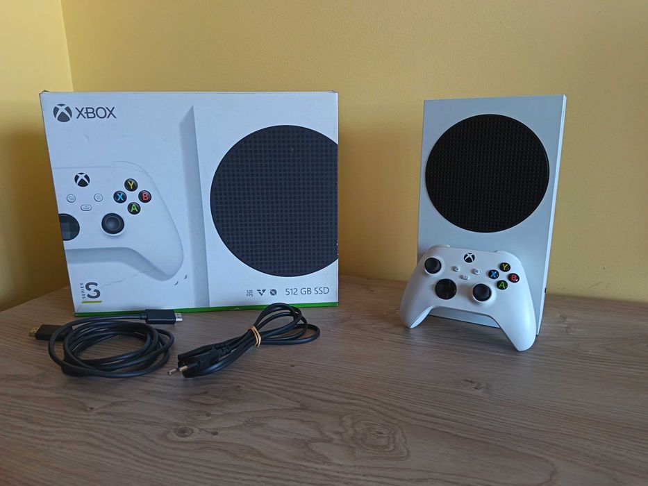 XBOX Series S + Comando + Bateria