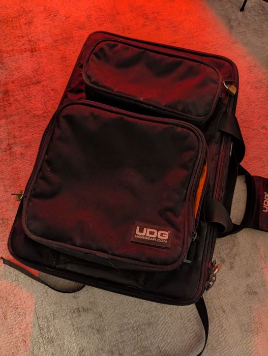 UDG Ultimate MIDI controller Backpack para S4 ou S2 (oportunidade)
