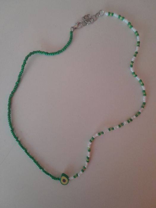 Ręcznie robiony naszyjnik