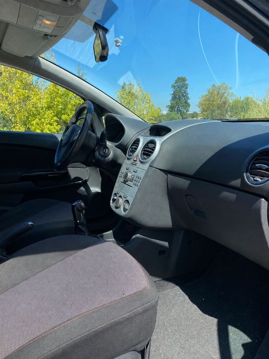 Opel Corsa D 1.2 Gasolina – 2008 | 100.000 km