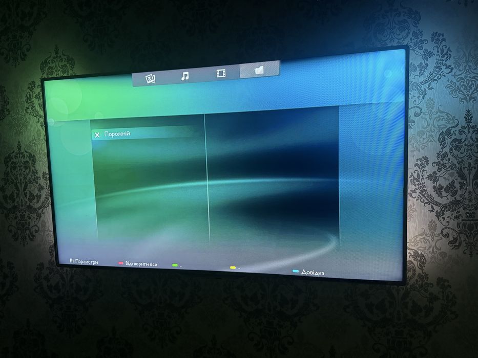 Телевізор 46 Дюймів LED Philips 46PFL7007K/12 FulIHD