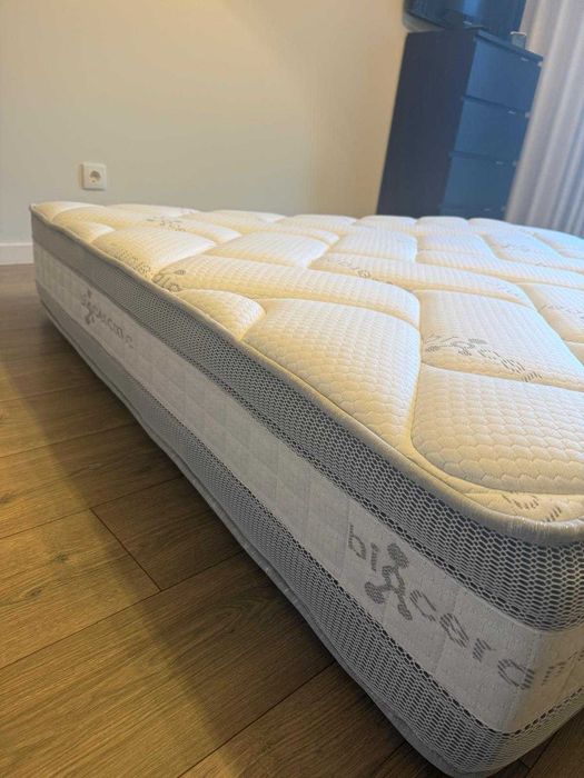 Cama (Lusocolchão Bioceramic) 195x150 (Novo)