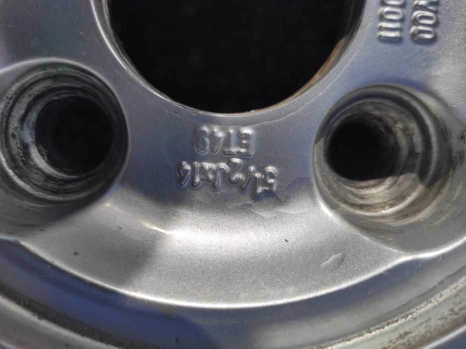 Jantes especiais 14 4x100 C/Pneus 175/65 Honda Nissan Opel Toyota