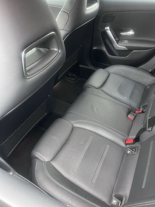 Mercedes-Benz A180 d AMG
