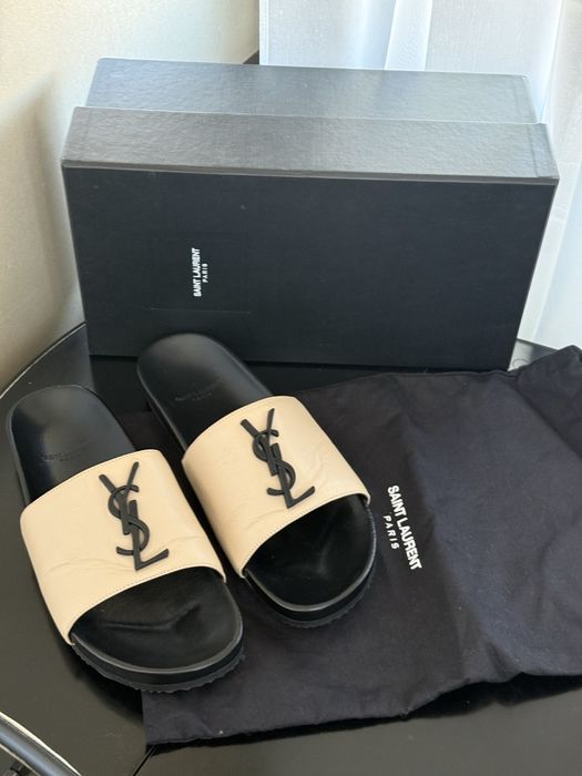 Шльопанці  Saint Laurent оригінал 37р