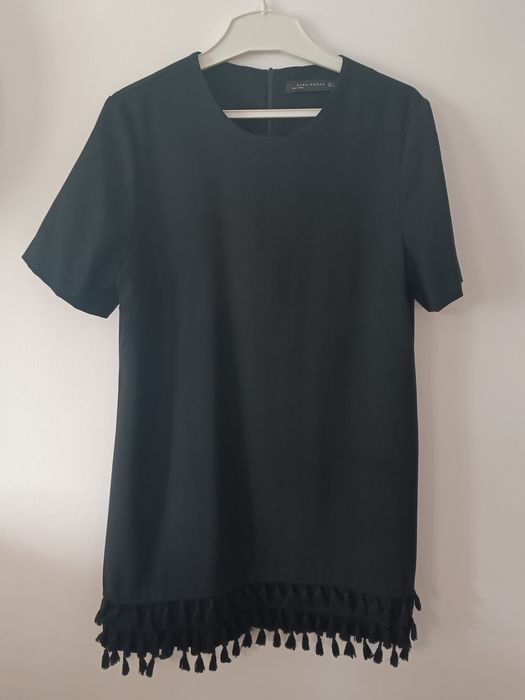 Sukienka  z frędzlami