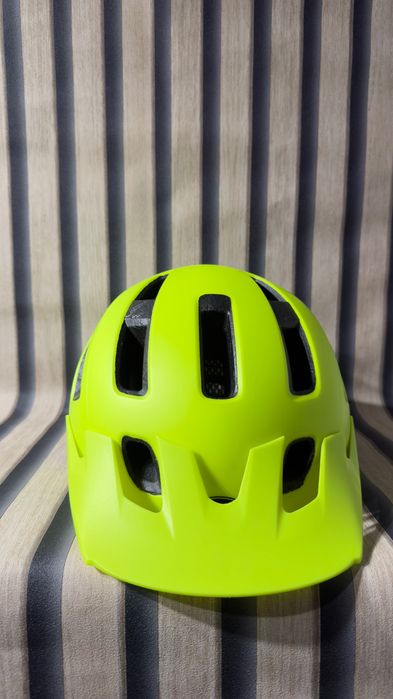 Powystawowy Kask Rowerowy Bell Nomad 2 Jr r. U (52-57cm)