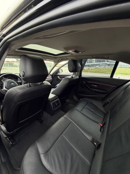 BMW 328d xdrive Luxury line