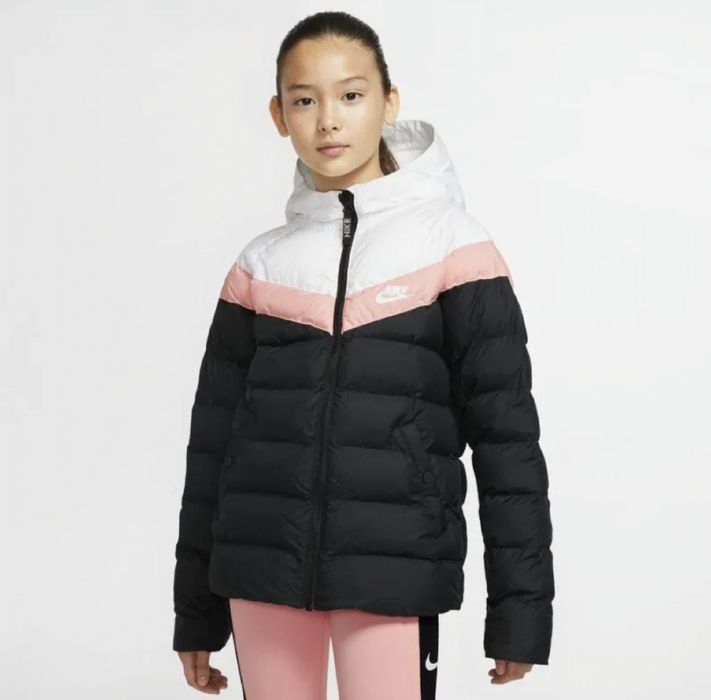 Nike дитяча куртка демі курточка на дівчинку XS/S (122/128/134см) 7-9р