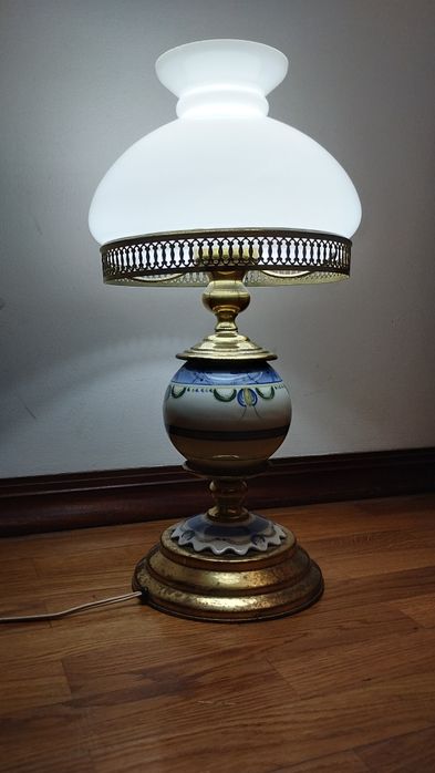 Candeeiro de mesa  Louça de Viana