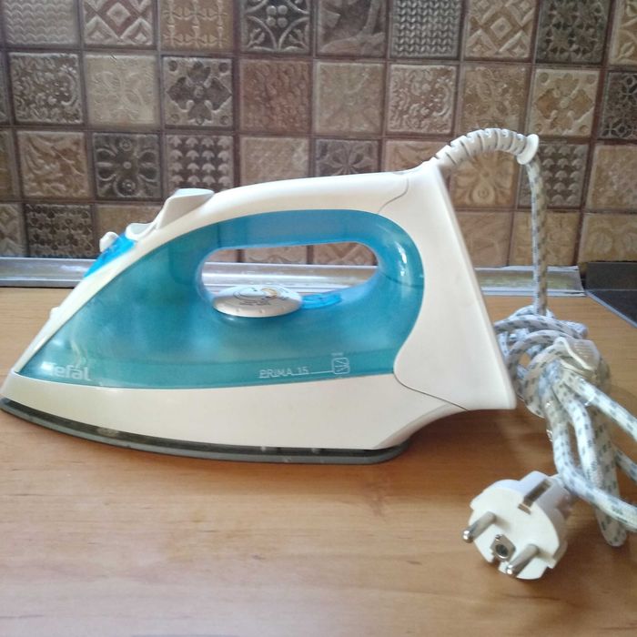праска Tefal FV2115EO