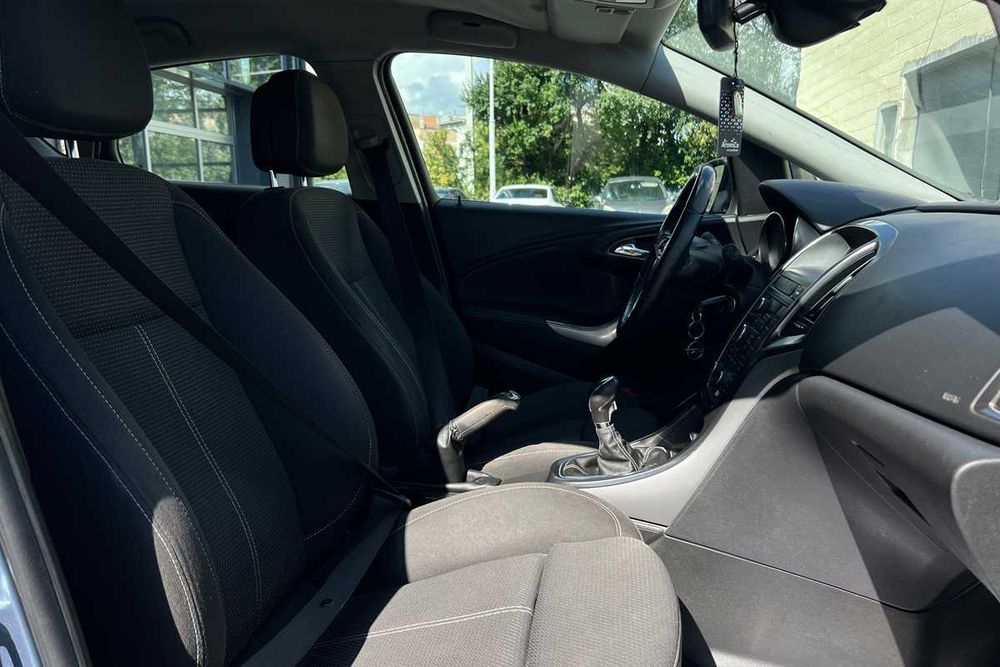 Opel Astra 2010