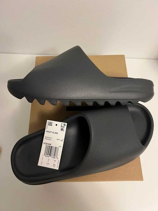 Yeezy_Slide_Czarny 38