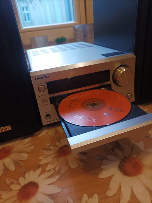 Onkyo CR-535 plus kolumny - oryginał