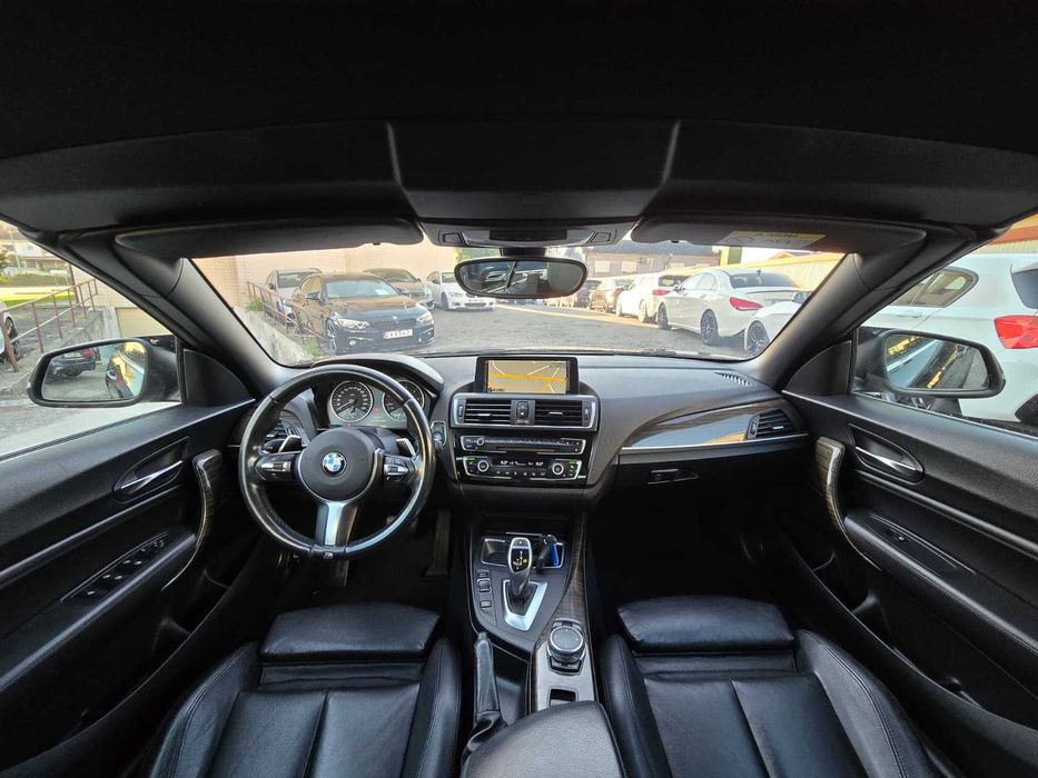 BMW 220D F23 LCI CÁBRIO PACK M 2.0 190CV (LOOK M2) AUTOMÁTICO