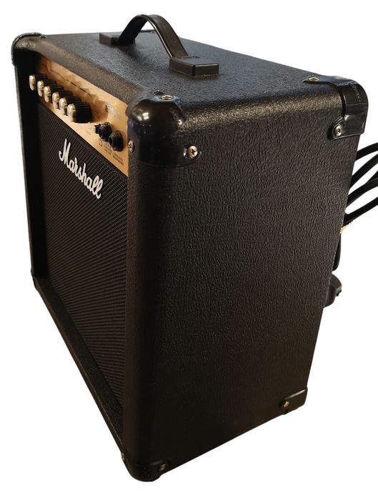Piec gitarowy  MARSHALL MG15CD 15W wzmacniacz gitarowy