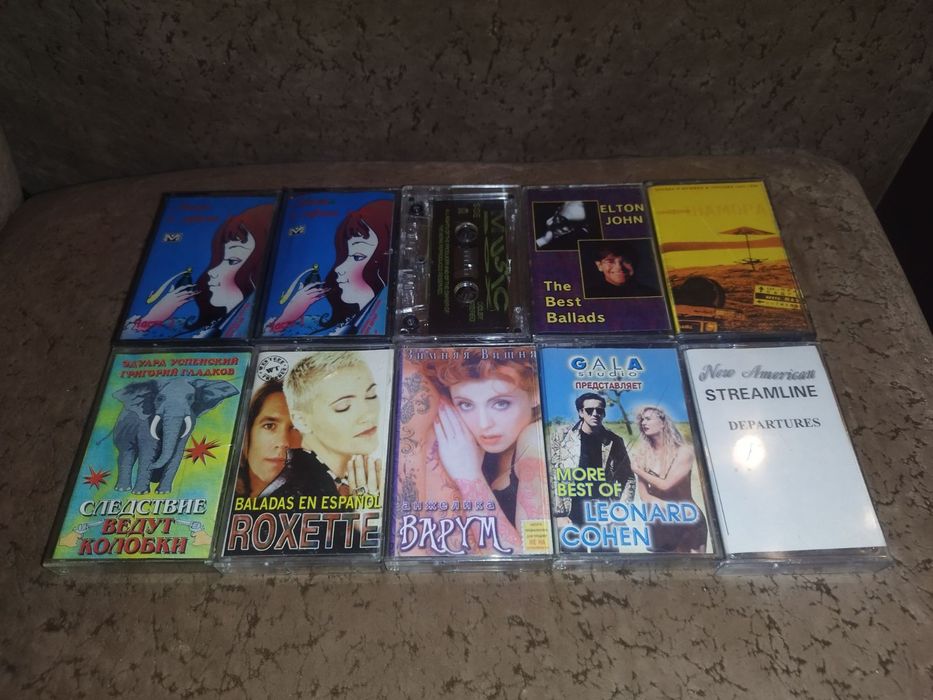 Продам касети не дорого.