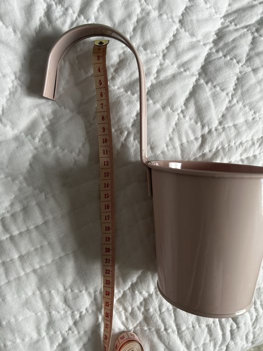 Osłonki doniczki do zawieszenia metalowa różowa Home