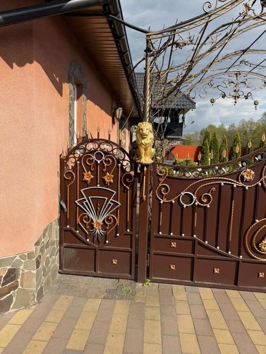 Продається кована брама та паркан