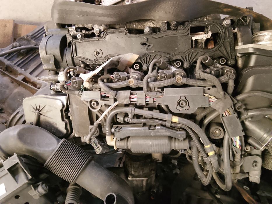 Vende se motor Peugeot 308 1.6 HDI