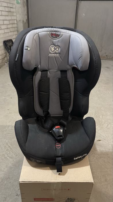 Дитяче крісло kinderkraft isofix