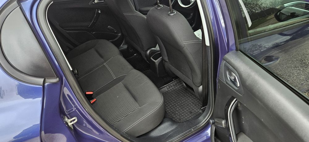 PEUGEOT 208 LIFT 2017 R 1.2 Benzyna.Klima Pdc Tablet Doinwestowany.Raty
