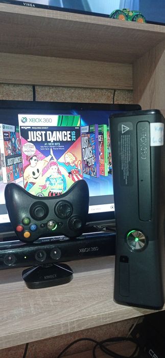 Xbox 360 Slim. Aurora, Kinekt.250gb