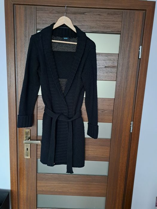 Czarny  kardigan