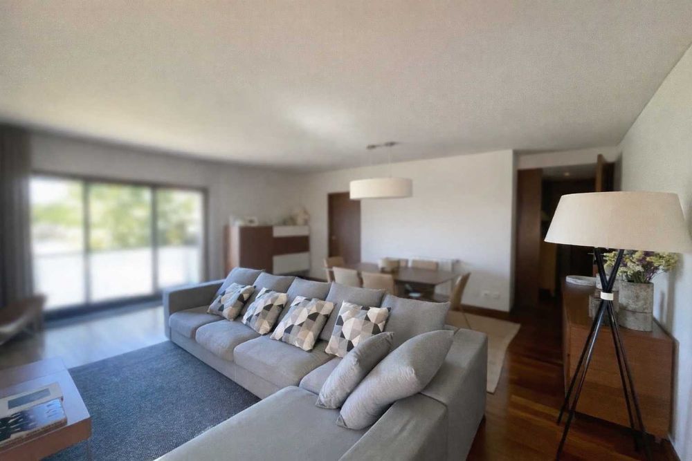 Conjunto BoConcept: mesa de jantar + cadeiras + aparador baixo + aparador alto +  móvel TV + mesa centro