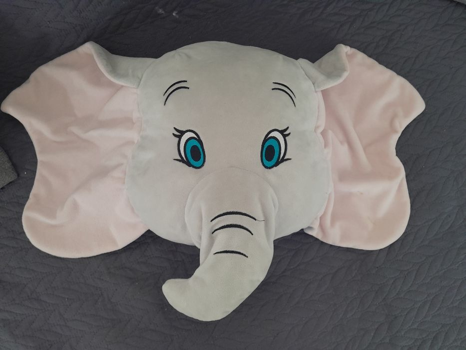 Almofada fofinha Dumbo